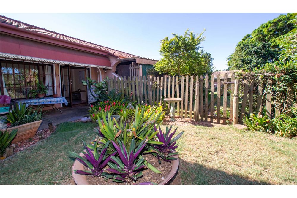 Residential - House - Umhlanga Rocks, KwaZulu Natal - South Africa - 45 - 1031465050-127