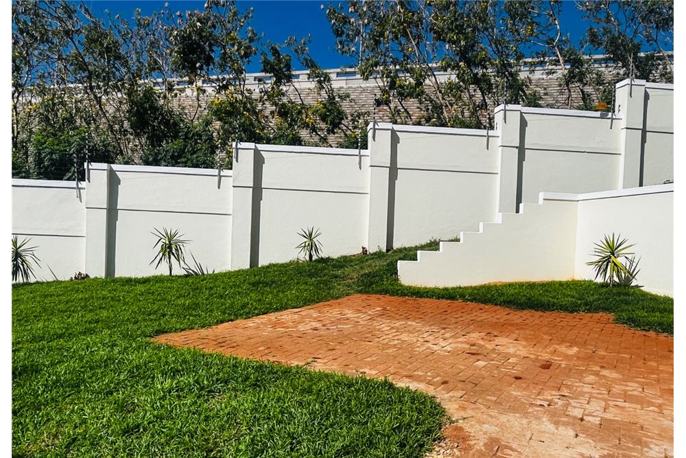 Residential - Townhouse - Mount Edgecombe, KwaZulu Natal - South Africa - 9 - 1031465109-89