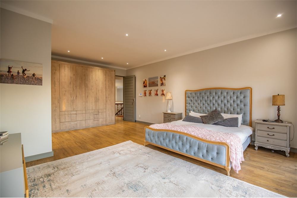 Residential - House - Waterkloof, Gauteng - South Africa - 59 - 1031414150-79