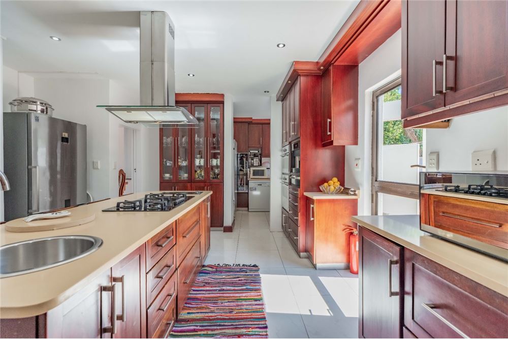 Residential - House - Umhlanga Rocks, KwaZulu Natal - South Africa - 10 - 1031465073-86