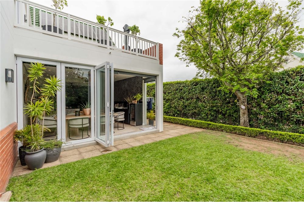 Residential - Townhouse - Mount Edgecombe Country Estate, KwaZulu Natal - South Africa - 5 - 1031465022-885