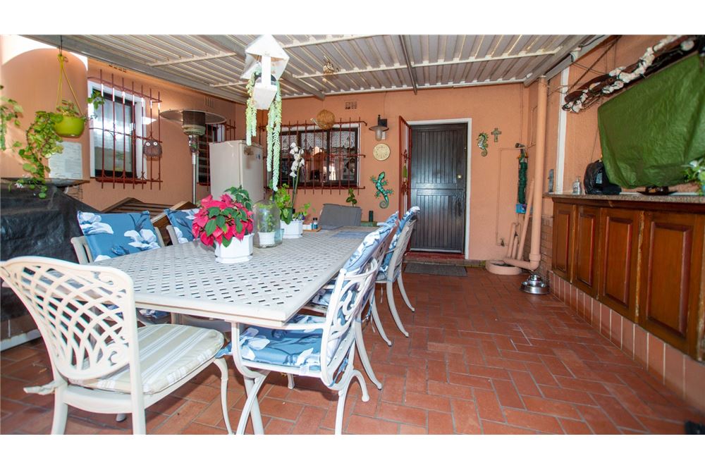 Residential - House - Umhlanga Rocks, KwaZulu Natal - South Africa - 39 - 1031465050-127