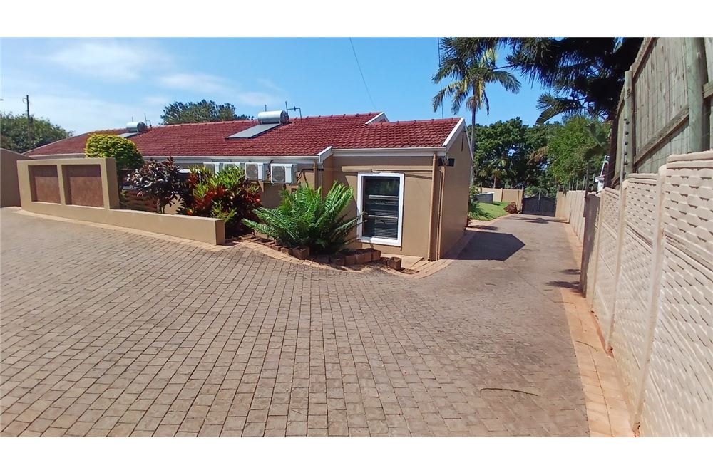 Residential - House - La Lucia, KwaZulu Natal - South Africa - 7 - 1031465129-25