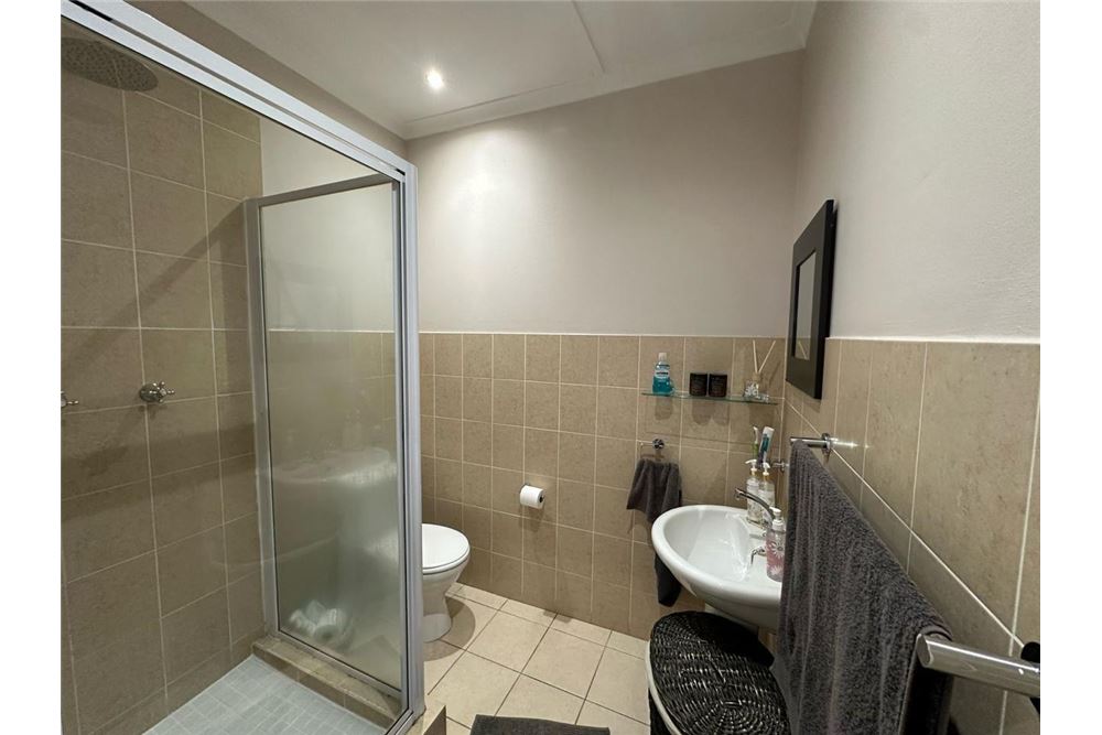 Residential - Townhouse - Durban North, KwaZulu Natal - South Africa - 25 - 1031465047-183