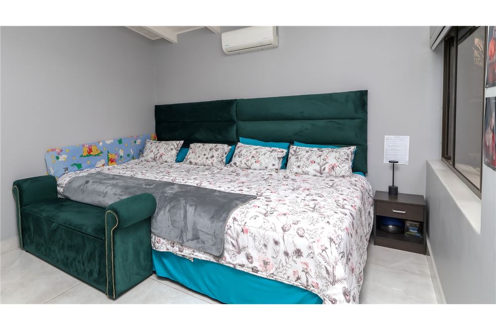 Residential - House - Glen hills, KwaZulu Natal - South Africa - 22 - 1031465115-38