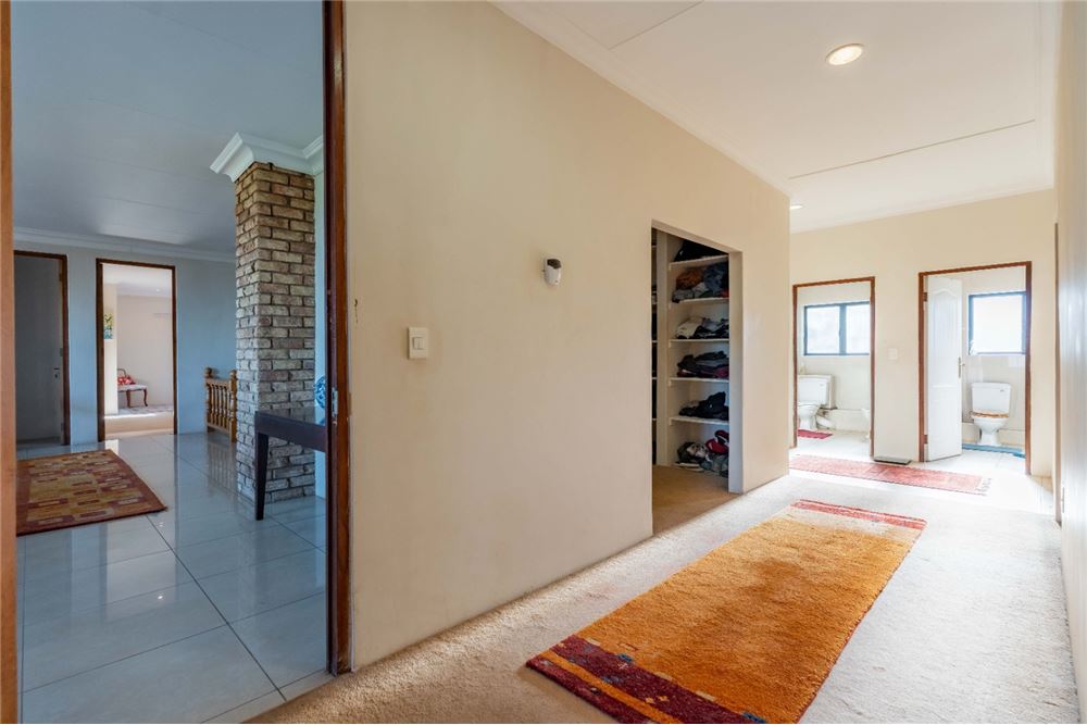 Residential - ਅਲੱਗ ਥਲੱਗ ਬਣਿਆ ਹੋਇਆ ਘਰ - Summerveld, KwaZulu Natal - South Africa - 24 - 1031391057-40