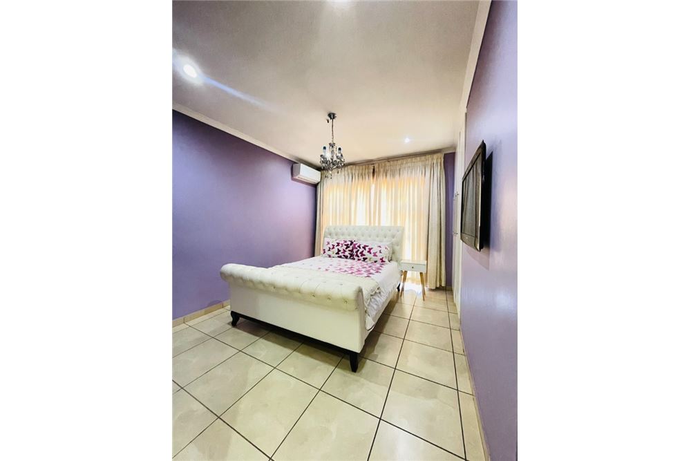 Residential - House - La Lucia, KwaZulu Natal - South Africa - 29 - 1031465129-25