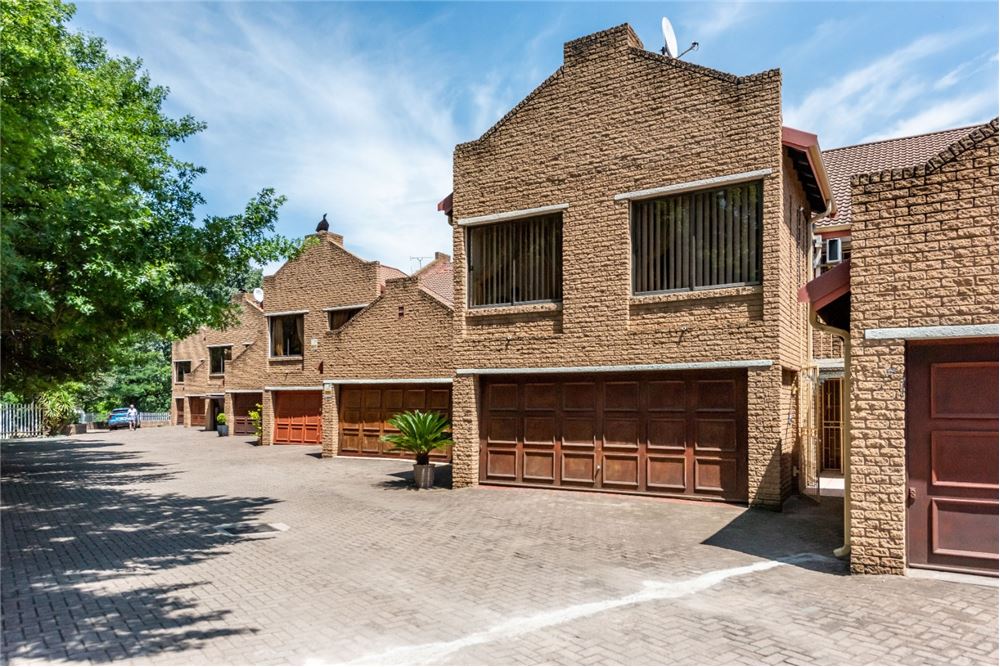 Residential Townhouse Three Rivers, Gauteng South Africa