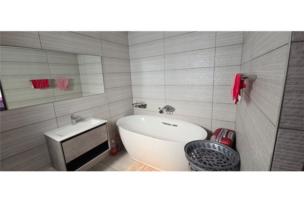 Residencial - Casa - Zambezi Manor Lifestyle Estate, Gauteng - South Africa - 37 - 1031414140-35