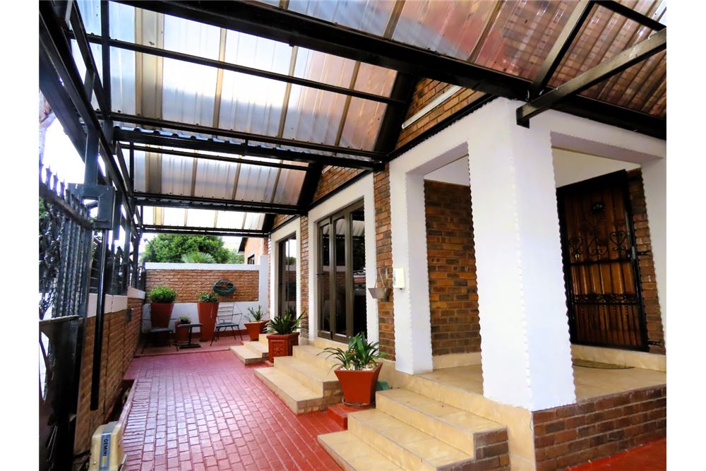 Residencial - Casa - Eersterust, Gauteng - South Africa - 4 - 1031414016-157