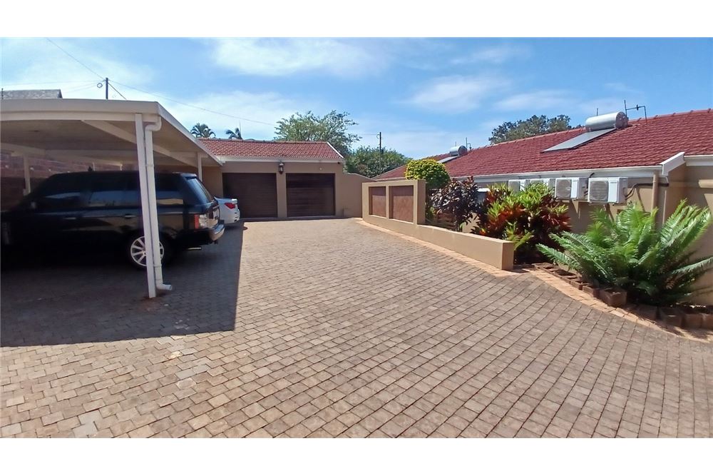 Residential - House - La Lucia, KwaZulu Natal - South Africa - 4 - 1031465129-25