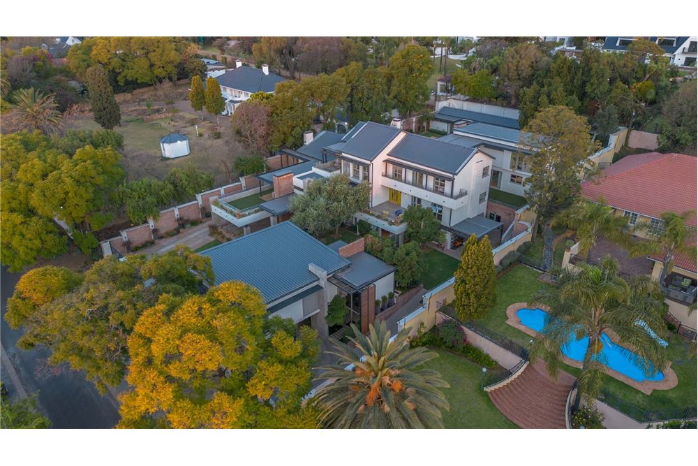 Residential - House - Waterkloof, Gauteng - South Africa - 152 - 1031414150-79