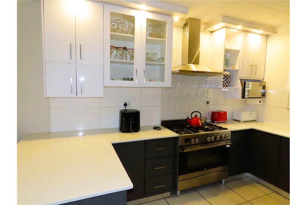 住宅 - 房子 - Eersterust, Gauteng - South Africa - 8 - 1031414016-163