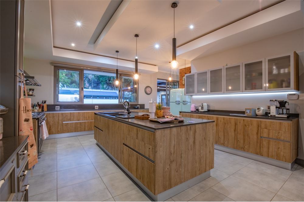 Residential - House - Waterkloof, Gauteng - South Africa - 13 - 1031414150-79