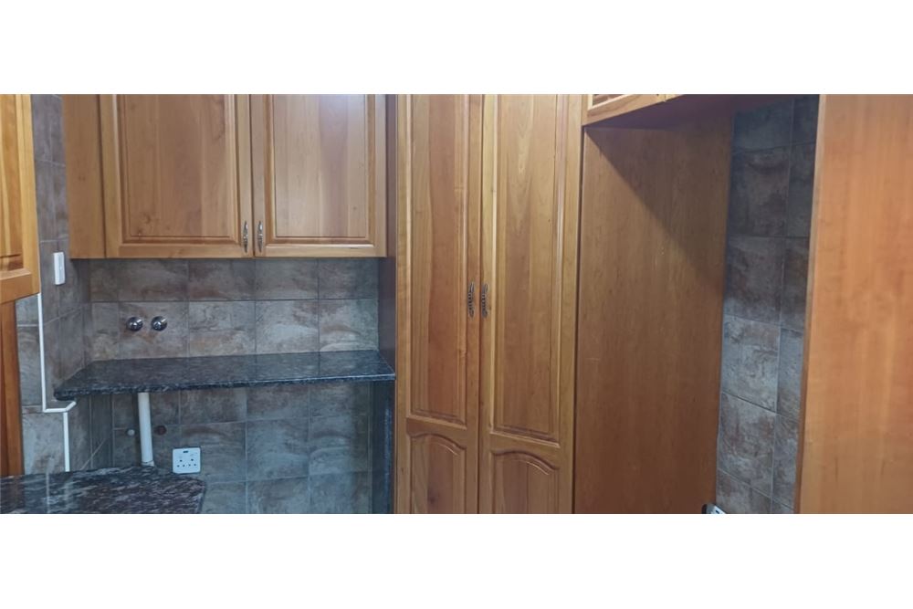 Residential - ਅਲੱਗ ਥਲੱਗ ਬਣਿਆ ਹੋਇਆ ਘਰ - Birdswood, KwaZulu Natal - South Africa - 8 - 1031416004-548