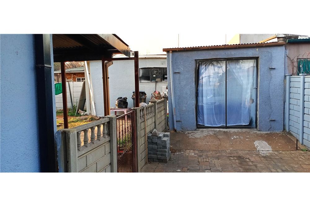 Жилищен - Къща - Vanderbijlpark CW 1, Gauteng - South Africa - 3 - 1031421130-37