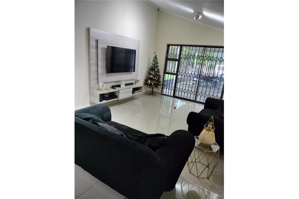 באזור מגורים - בית פרטי - Bombay Heights, KwaZulu Natal - South Africa - 8 - 1031436123-59