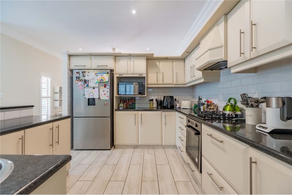 Residential - Townhouse - Mount Edgecombe Country Estate, KwaZulu Natal - South Africa - 15 - 1031465022-879