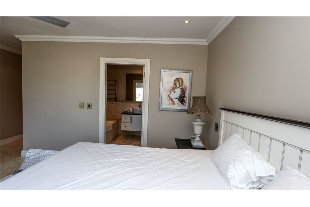 Residential - House - Umhlanga Rocks, KwaZulu Natal - South Africa - 36 - 1031465115-36