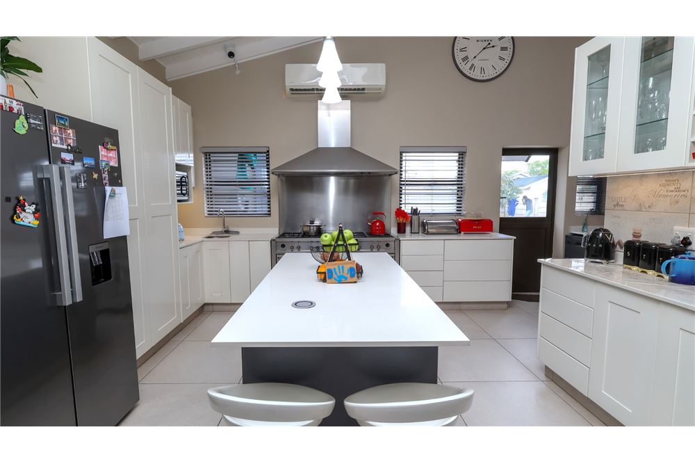 Residential - House - Glen hills, KwaZulu Natal - South Africa - 5 - 1031465115-38