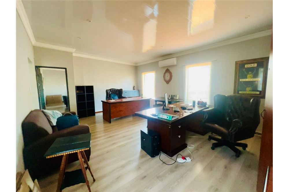 Comercial - Oficina - Annlin, Gauteng - South Africa - 19 - 1031414050-134