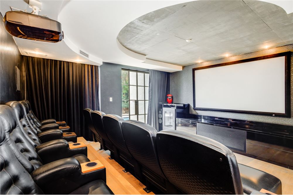 Residential - हाउस - Bryanston, Gauteng - South Africa - 20 - 1031444163-31