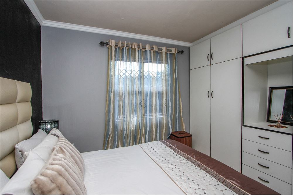 Residential - House - La Lucia, KwaZulu Natal - South Africa - 79 - 1031465115-30