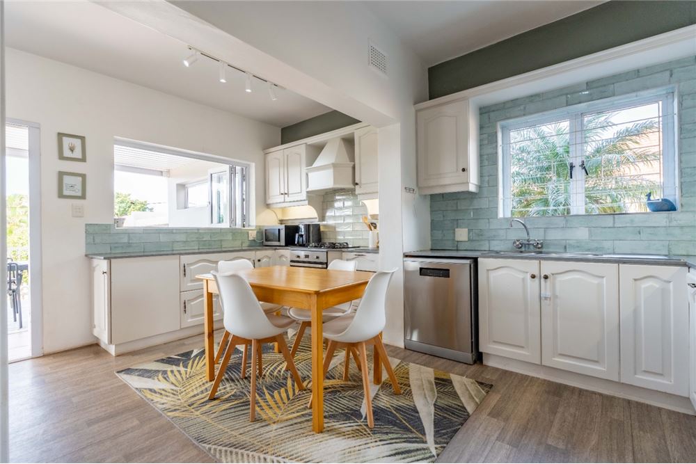 Residential - House - Durban North, KwaZulu Natal - South Africa - 12 - 1031465128-18