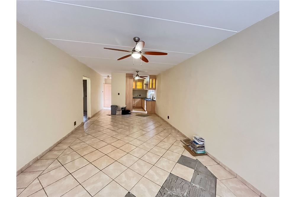 באזור מגורים - דירה - Lyttelton Manor, Gauteng - South Africa - 8 - 1031393029-191