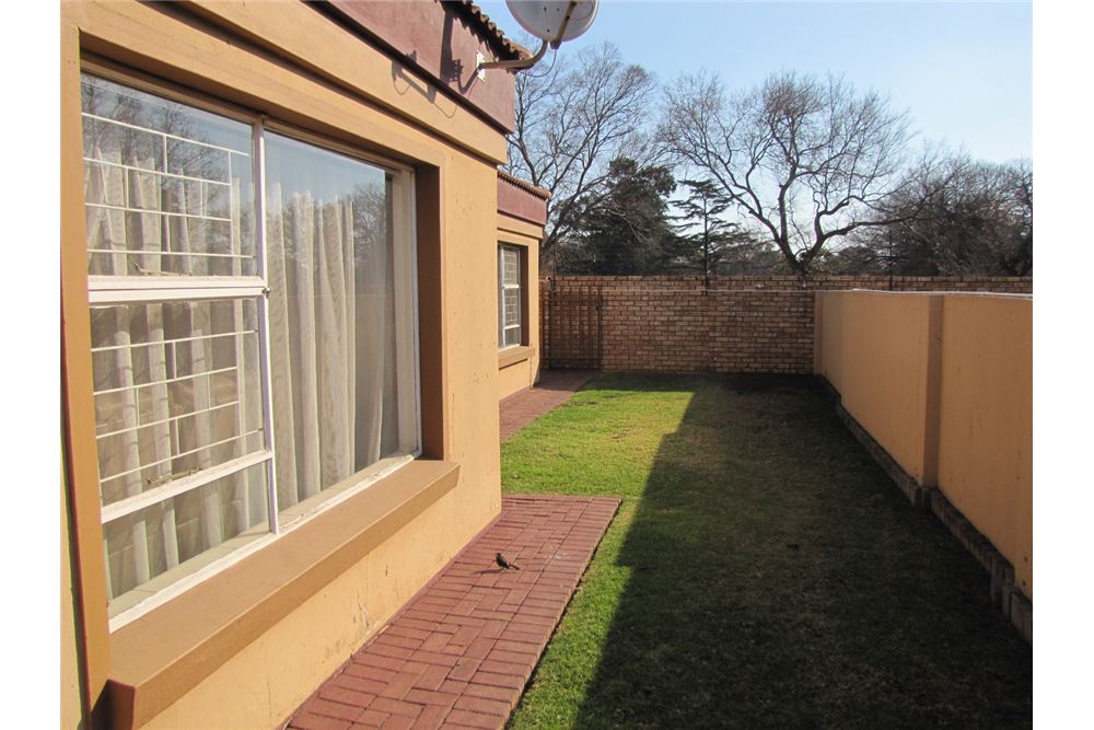 Wohnung - Haus - Vanderbijlpark CE 2, Gauteng - South Africa - 6 - 1031010012-78