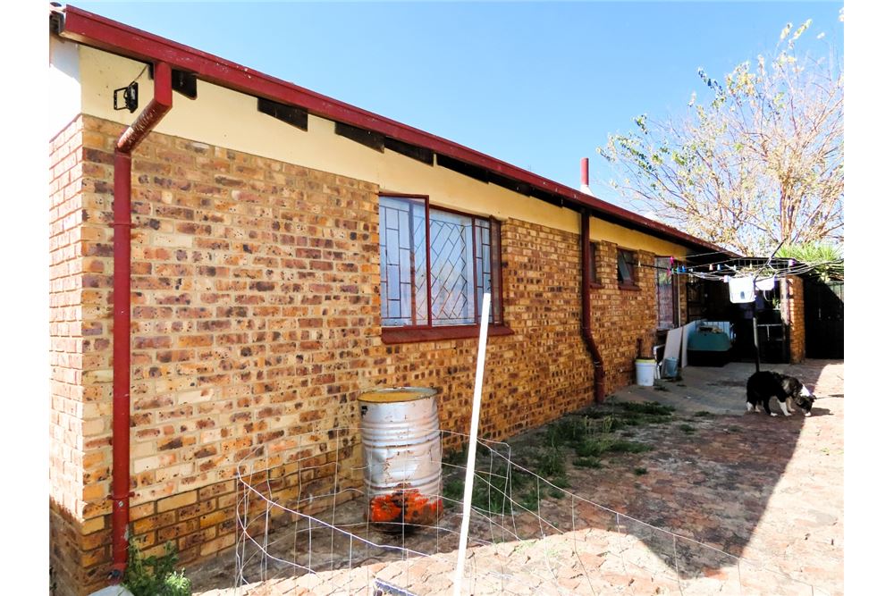 Residencial - Casa - Eersterust, Gauteng - South Africa - 25 - 1031414016-149