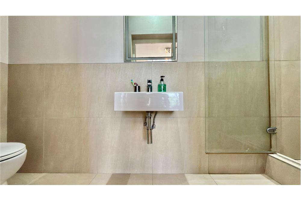 Residential - House - Morningside, KwaZulu Natal - South Africa - 14 - 1031465139-1