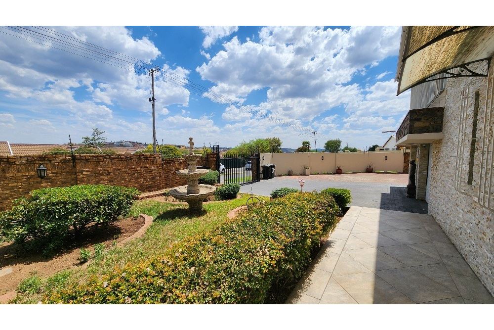 Residential - Omakotitalo - Oakdene, Gauteng - South Africa - 5 - 1031421040-63
