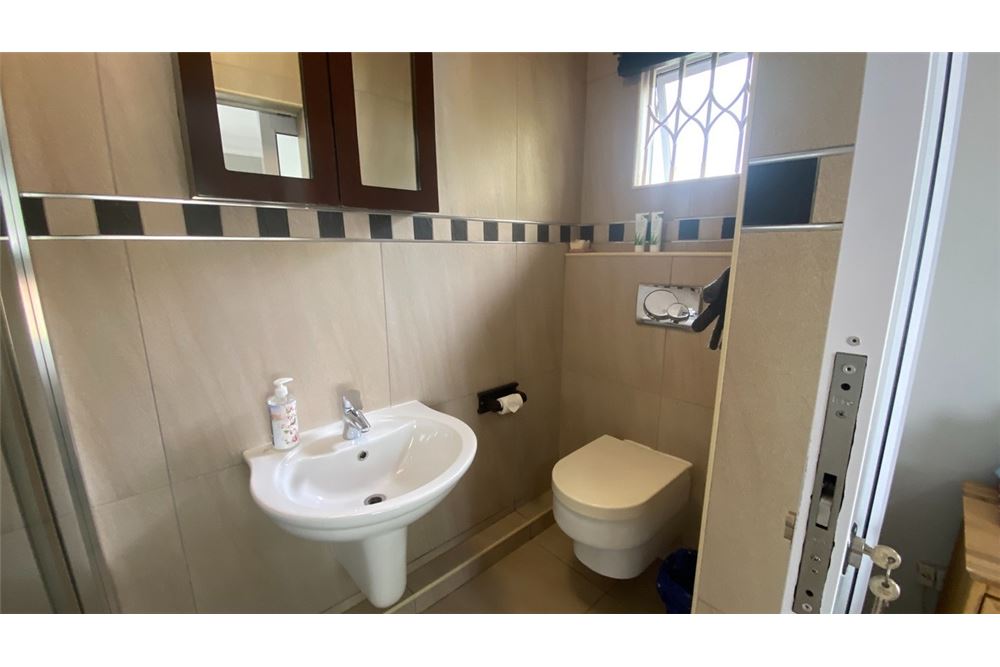 Residential - House - Prestondale, KwaZulu Natal - South Africa - 37 - 1031465129-19