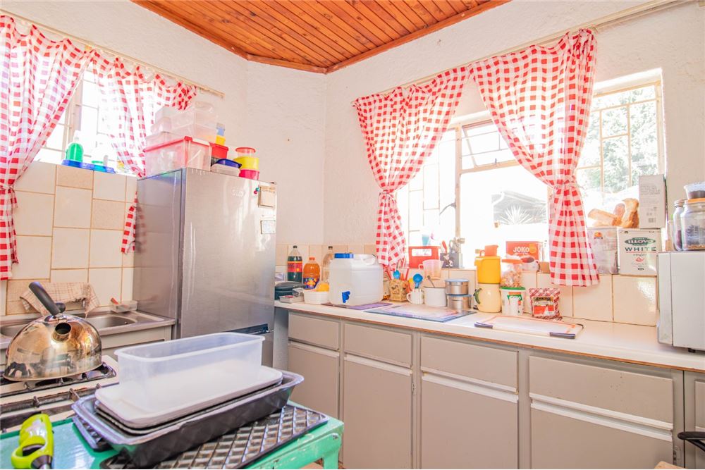 Rezidential - Case/Vile - Ifafi, North West - South Africa - 27 - 1031416001-610