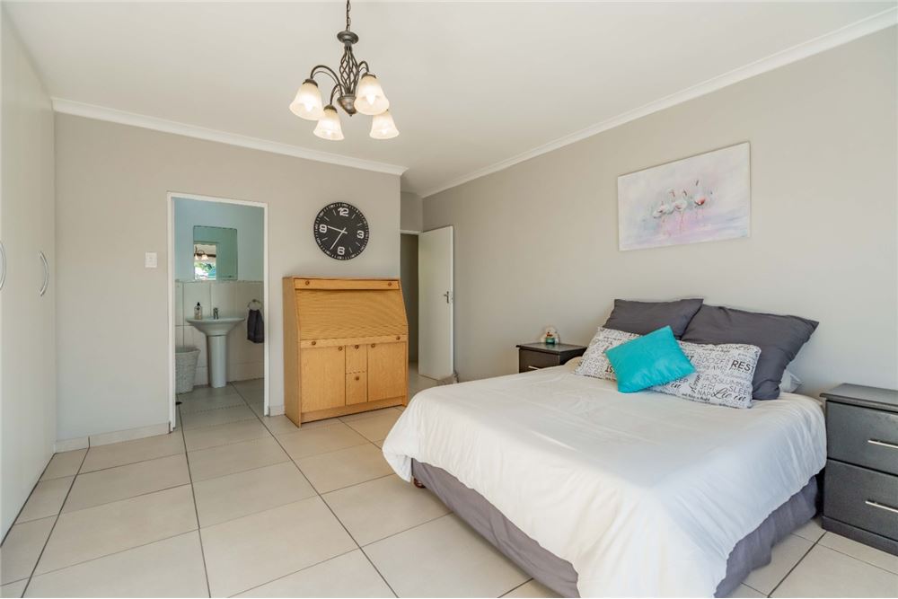 住宅 - 联排别墅 - Durban North, KwaZulu Natal - South Africa - 28 - 1031465024-373