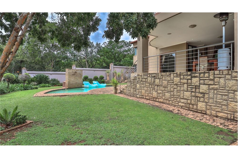 Residenziale - Casa - Magalieskruin, Gauteng - South Africa - 21 - 1031414142-43