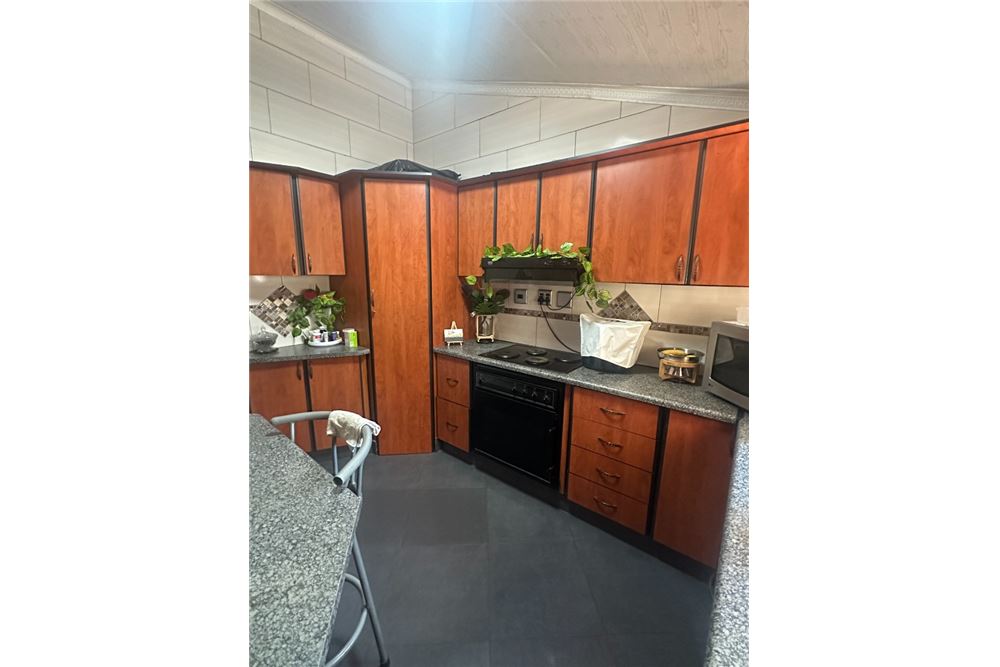 Residential - 주택 - Stonebridge, KwaZulu Natal - South Africa - 9 - 1031465057-109