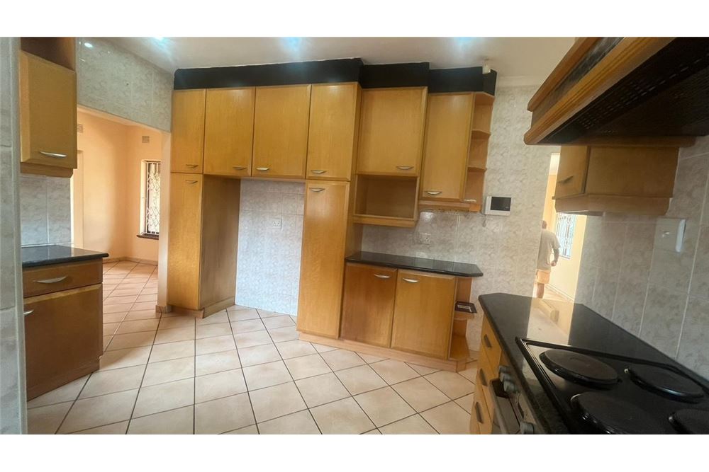 Residential - House - Glen hills, KwaZulu Natal - South Africa - 13 - 1031465129-26