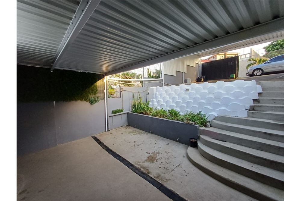 Rezidential - Case/Vile - Northcroft, KwaZulu Natal - South Africa - 4 - 1031388048-69