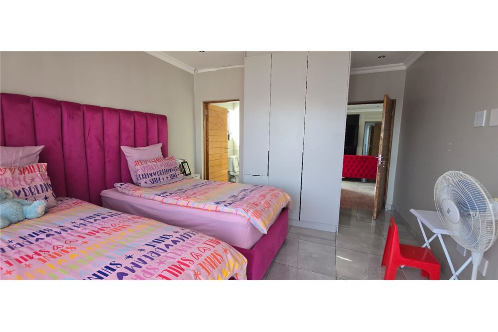 Residencial - Casa - Zambezi Manor Lifestyle Estate, Gauteng - South Africa - 34 - 1031414140-35