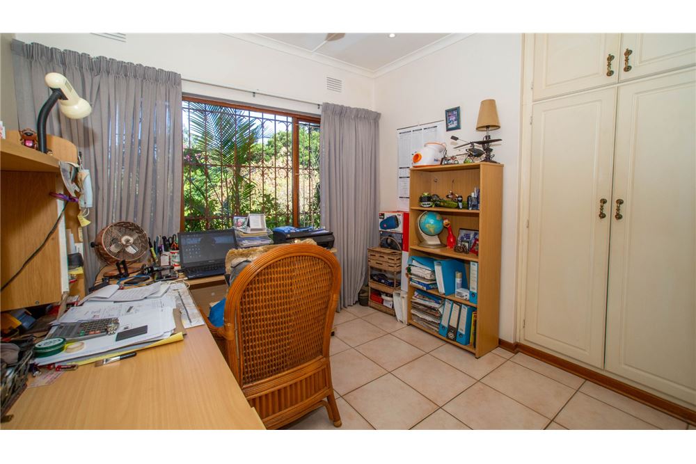 Residential - House - Umhlanga Rocks, KwaZulu Natal - South Africa - 37 - 1031465050-127