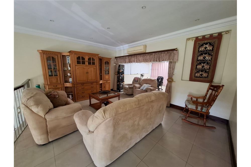 Residential - House - Izinga Ridge, KwaZulu Natal - South Africa - 10 - 1031465038-279