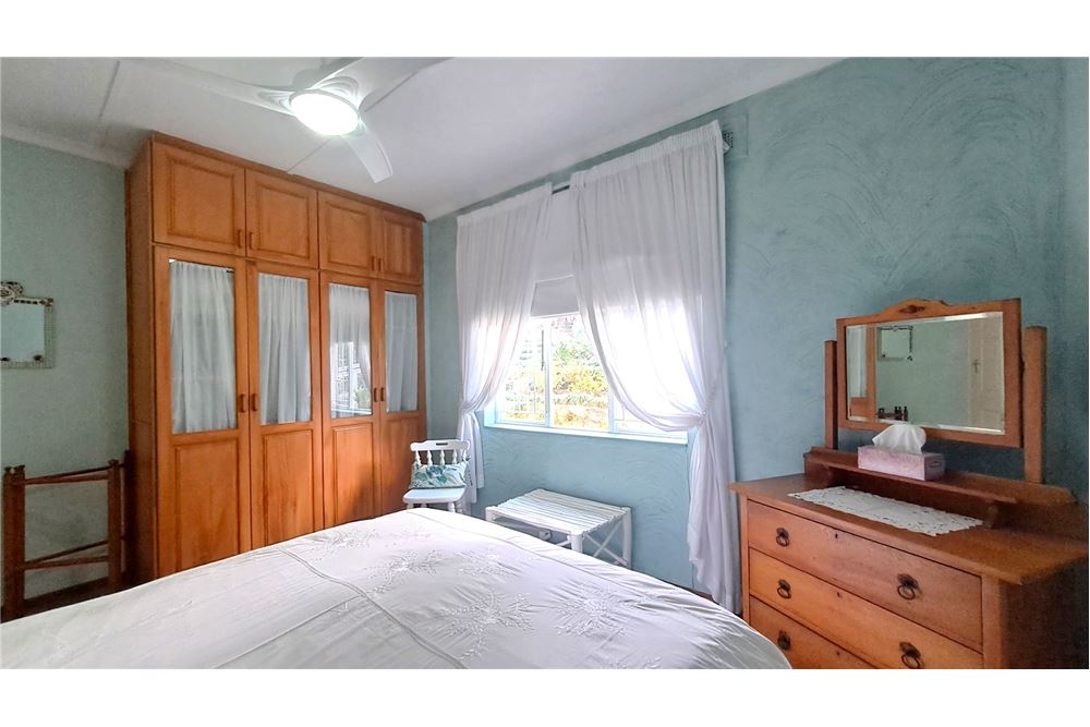 Residencial - Casa - St Michaels On Sea, KwaZulu Natal - South Africa - 26 - 1031394053-221