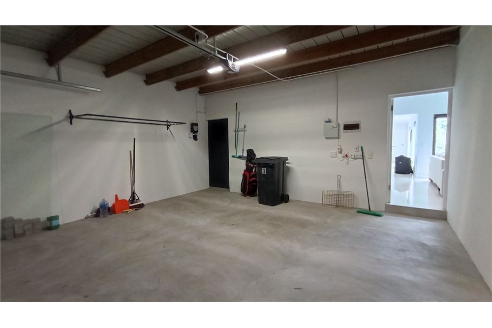 Residential - House - Sandown, Western Cape - South Africa - 21 - 1031400215-16