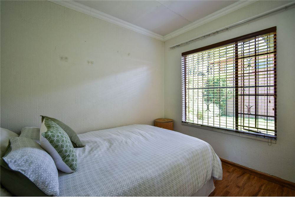 Residential - House - Waverley, Gauteng - South Africa - 19 - 1031414001-147