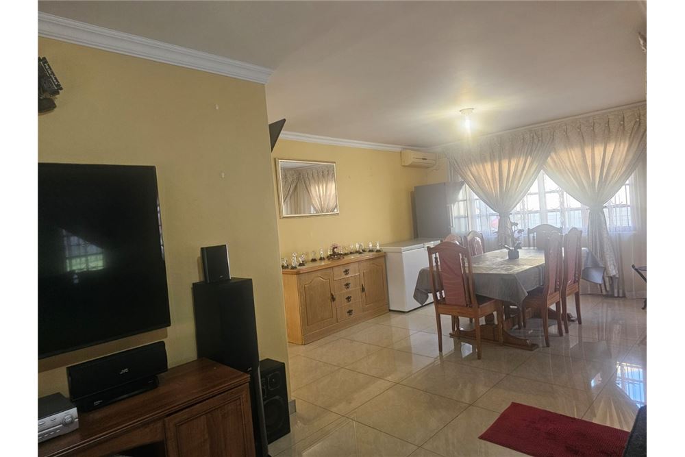 Residential - House - Avoca, KwaZulu Natal - South Africa - 13 - 1031465025-210