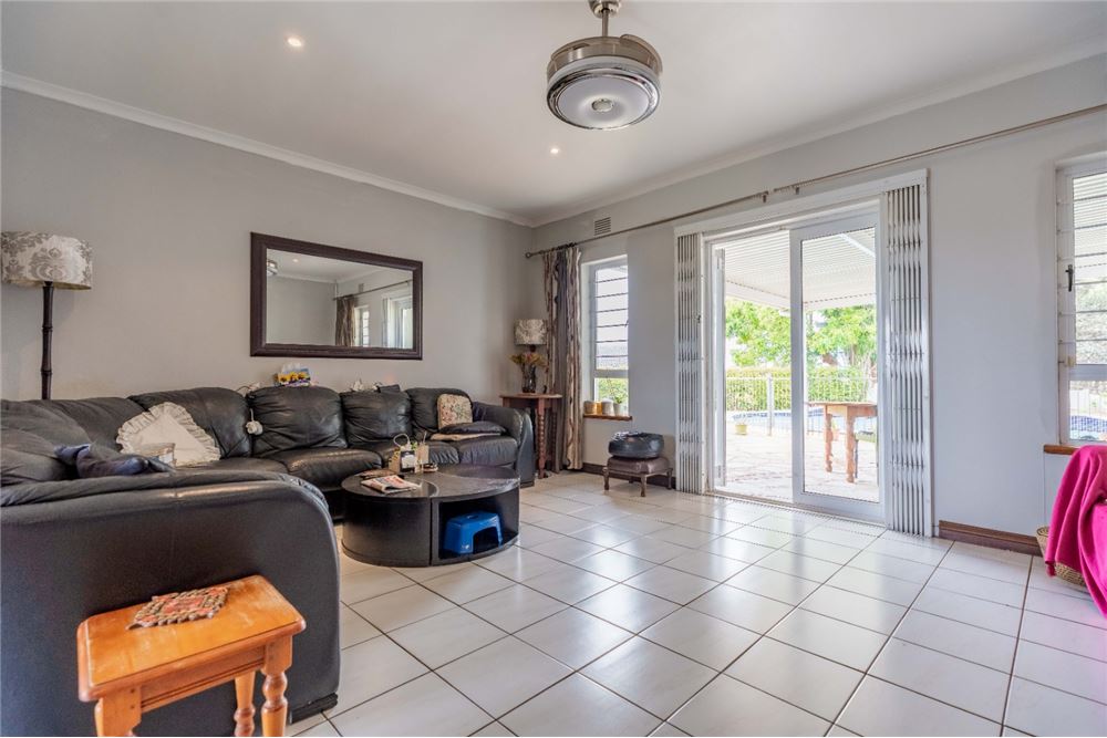 Residential - House - Glen Anil, KwaZulu Natal - South Africa - 7 - 1031465084-339