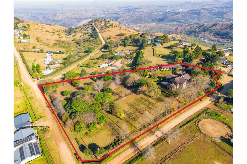 Residential - ਅਲੱਗ ਥਲੱਗ ਬਣਿਆ ਹੋਇਆ ਘਰ - Summerveld, KwaZulu Natal - South Africa - 31 - 1031391057-40