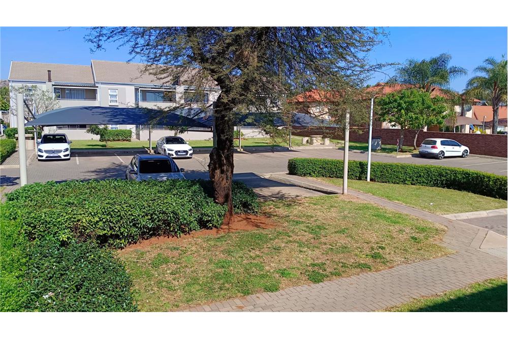 住宅 - 公寓/单元房 - 蒙大拿, Gauteng - South Africa - 4 - 1031414136-32